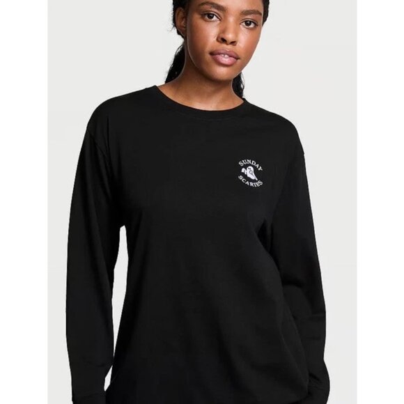 PINK Victoria's Secret Sunday Scaries Long Sleeve Tee - Picture 1 of 5